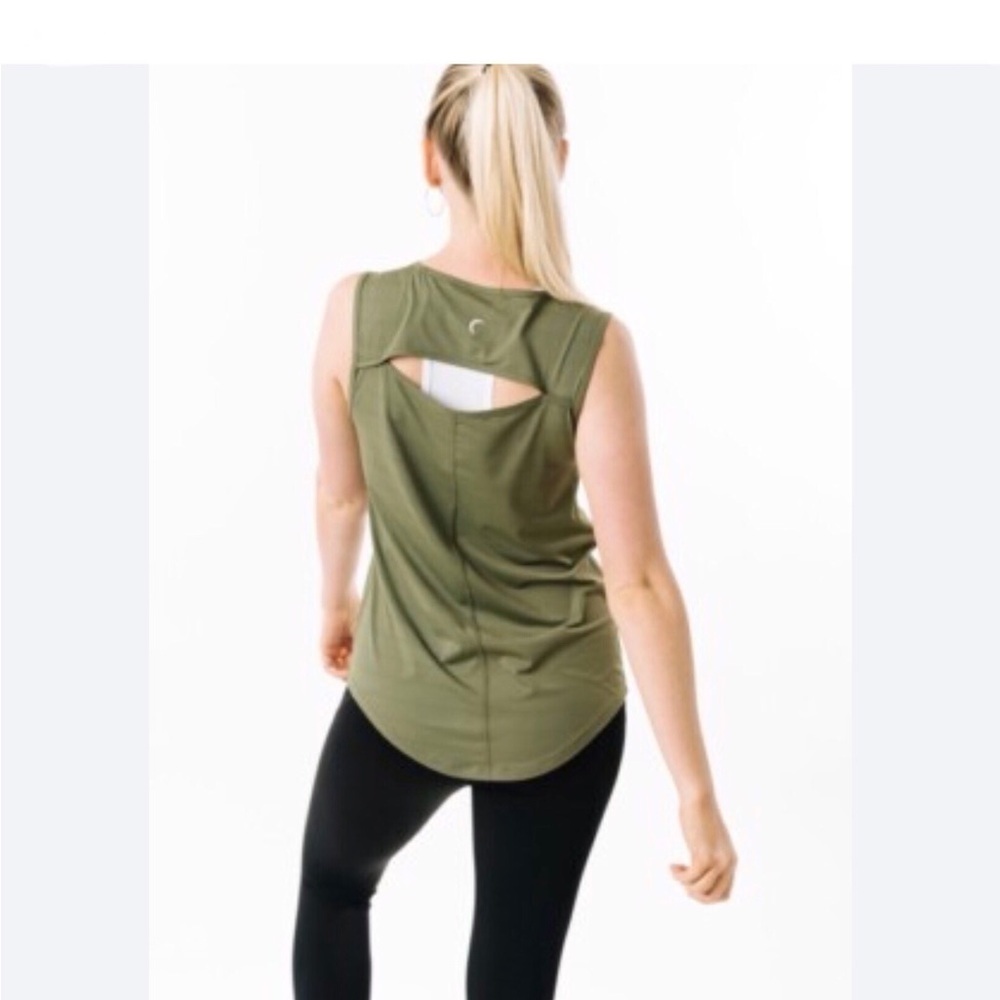 ZYIA Active Olive Green Horizon Keyhole Back Sleeveless Tank Top Size XXL - Picture 2 of 8
